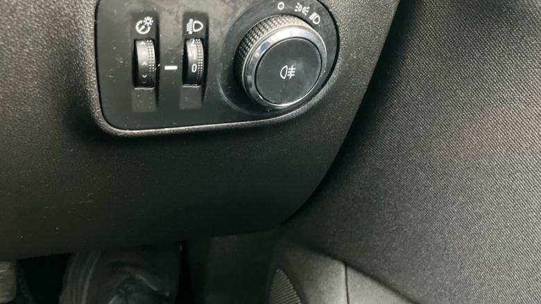 Vauxhall Corsa 1.4 [75] Sport 3dr [AC] Petrol Hatchback